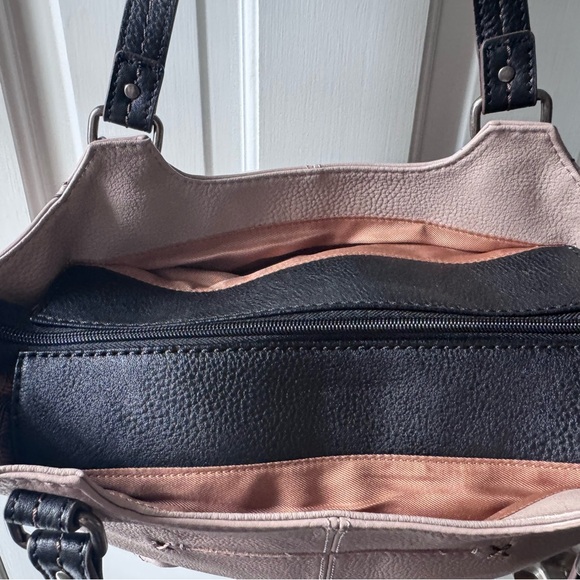 Gorgeous SAK leather color block hobo bag. - Picture 4 of 12